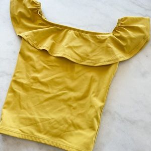 Girls 10/11 Kortni Jeane ruffle around top